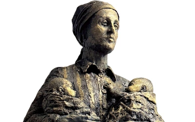 Anioł życia. Pomnik położnej z Auschwitz