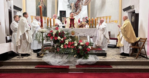 Wielkanoc z biskupem to już dla nich tradycja