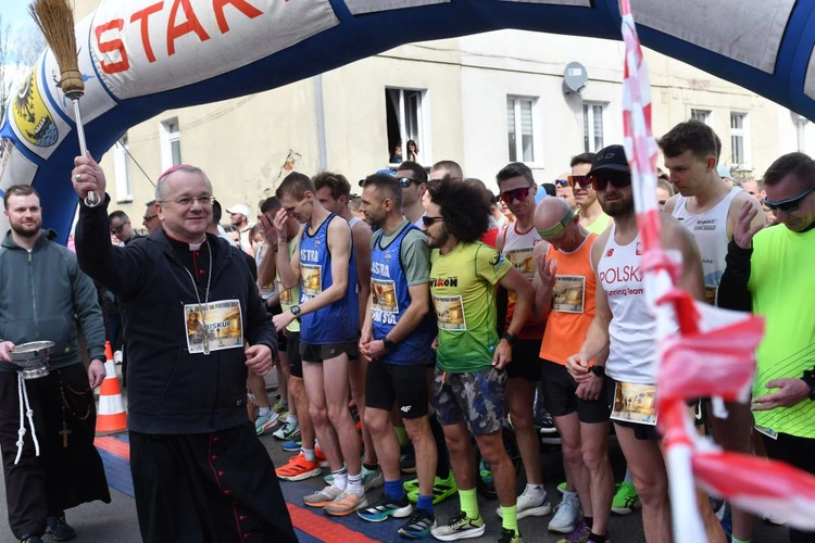 12. Bieg do Pustego Grobu w Nowej Soli