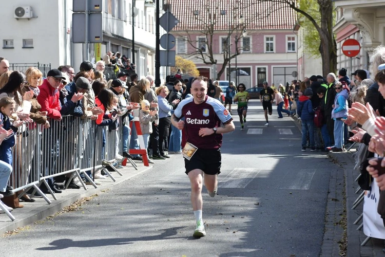 12. Bieg do Pustego Grobu w Nowej Soli