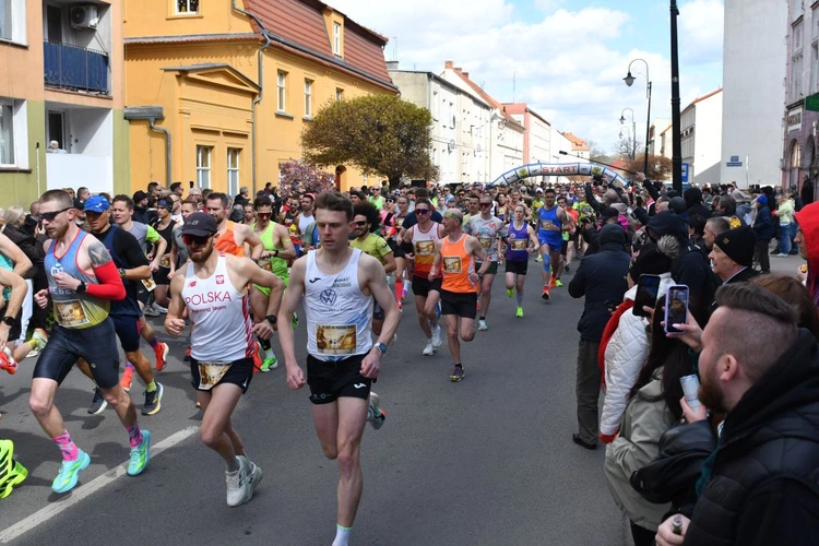 12. Bieg do Pustego Grobu w Nowej Soli
