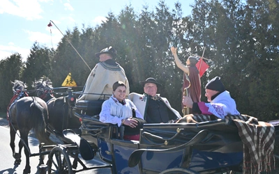 Banderia z figurą zmartwychwstałego Chrystusa