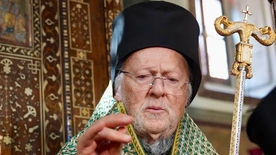 Patriarcha Bartłomiej: W Wielkanoc modlić się za ofiary przemocy