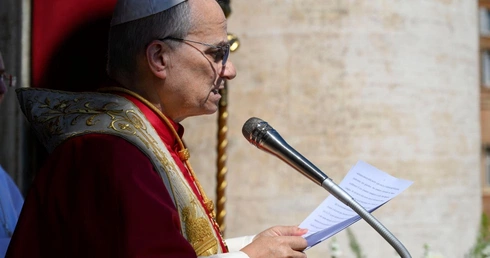 Papież do mieszkańców libańskiego miasteczka w wojennym potrzasku: Jesteście bardzo blisko Jezusa. Nie traćcie więc odwagi!