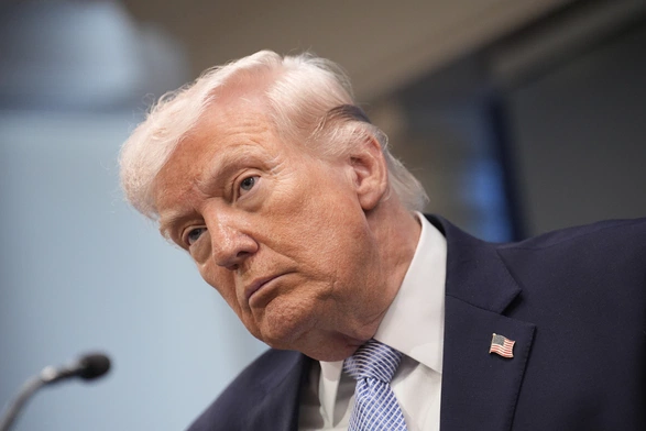 Trump grozi Iranowi, że zginie cała cywilizacja, Teheran odgraża się zamknięciem kolejnej cieśniny