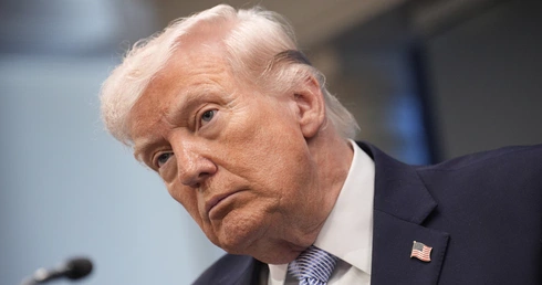 Trump grozi Iranowi, że zginie cała cywilizacja, Teheran odgraża się zamknięciem kolejnej cieśniny