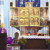 Inicjatywa nawiązuje do starożytnej tradycji rzymskiej sięgającej pierwszych wieków chrześcijaństwa.