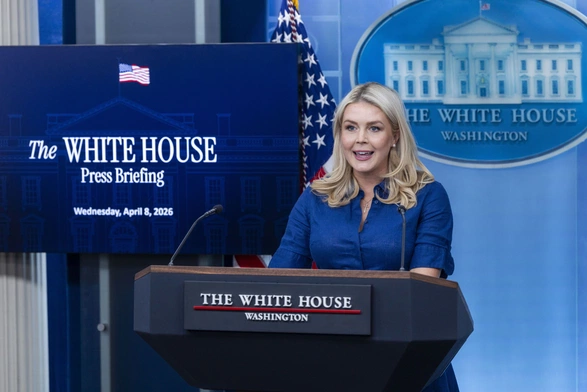 Biały Dom: Trump rozważa wyjście USA z NATO