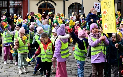 Żółty Marsz Nadziei w Świdnicy