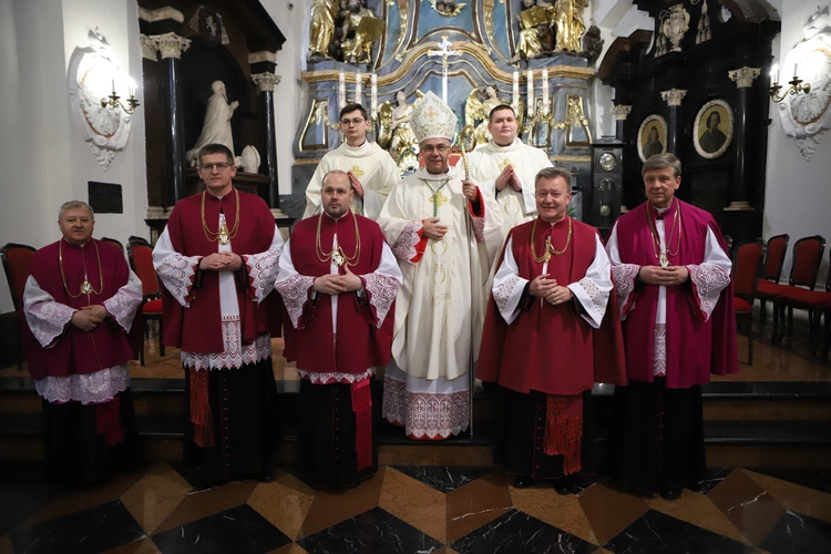 Włączenie nowych kanoników Katedralnej Kapituły Łowickiej