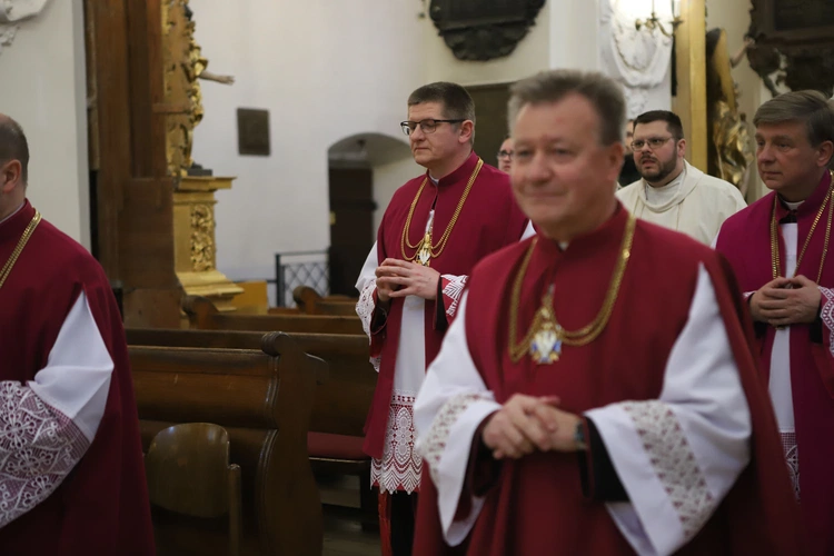 Włączenie nowych kanoników Katedralnej Kapituły Łowickiej