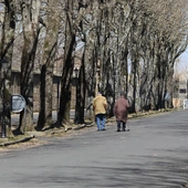 Neurolog w Światowym Dniu Choroby Parkinsona: chorych będzie coraz więcej