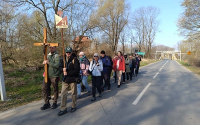 Kwietniowa pielgrzymka do Henrykowa