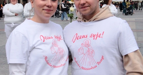 Róża dla Jezusa 2026