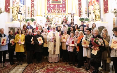Miłość miłosierna lekiem na wszystko - choroby, głód, samotność, niepełnosprawność, bezdomność