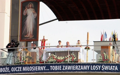 Kard. Ryś: Miłosierdzie drugiemu człowiekowi świadczy ten, kto daje nadzieję