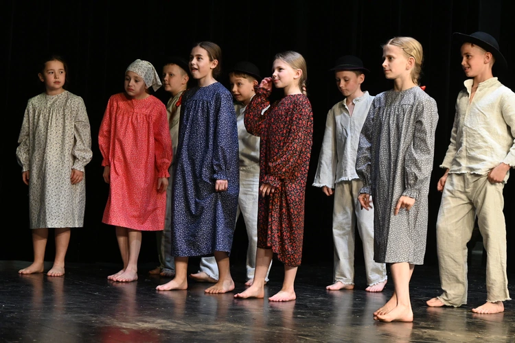 500 małych aktorów w Ludźmierzu