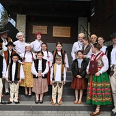 500 małych aktorów w Ludźmierzu