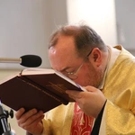 Płock. Niedziela Miłosierdzia w sanktuarium cz. I