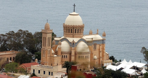 Śladami św. Augustyna i męczenników – Papież Leon XIV rozpoczyna pielgrzymkę do Afryki