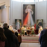 Płock. Niedziela Miłosierdzia w sanktuarium cz. II