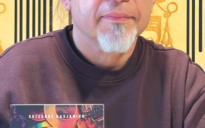 Muzyka nie jest obojętna  dla człowieka. Czym przesiąkasz, takim się stajesz – podkreśla Grzegorz Kasjaniuk, autor książki „Kogo słuchasz, duchowy przewodnik po świecie popkultury”.