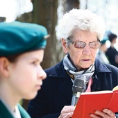  Zofia Mossoń jest jedną z osób, która w Pilźnie pilnuje historycznej ciągłości.