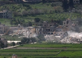 Izraelska armia wyburza domy w libaskiej wiosce Mais al-Jabal