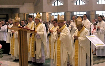 Bóg zlecił nam posługę jednania