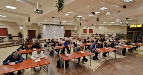 Młodzi mówią tak: "Oni potrafią w Pismo Święte"