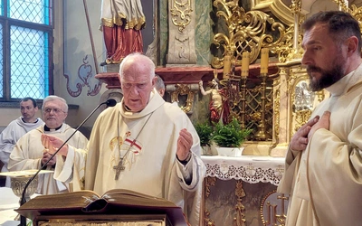 Świdnica w hołdzie ofiarom Katynia