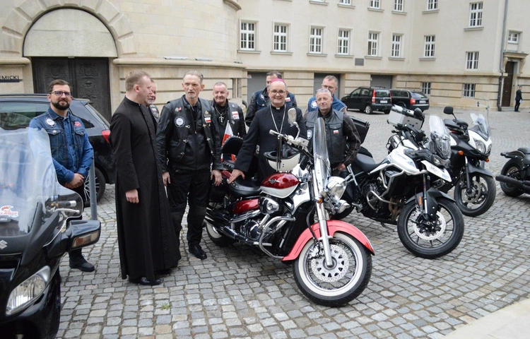 Katolickie Bractwo Motocyklowe u metropolity katowickiego