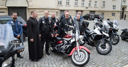 Katolickie Bractwo Motocyklowe u metropolity katowickiego
