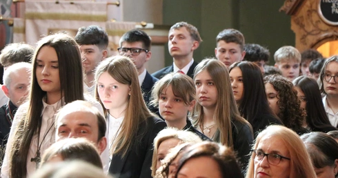 Bierzmowanie w Wierzchosławicach 2026