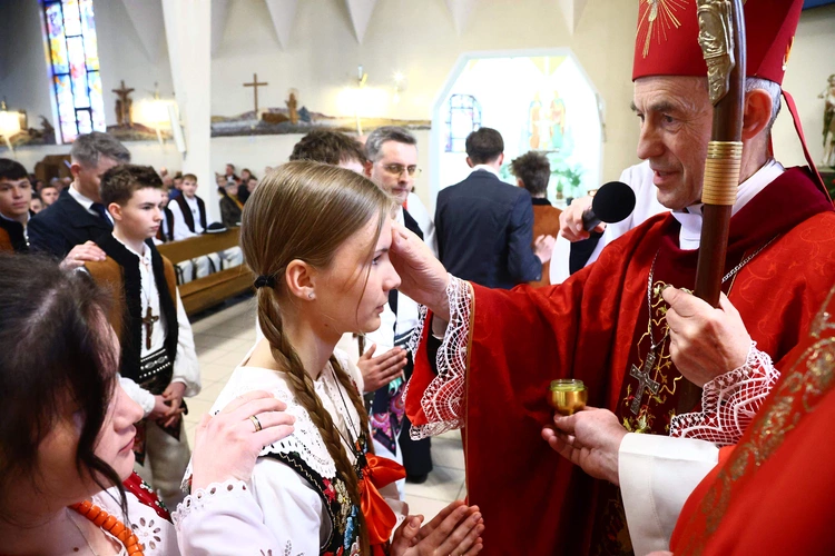 Bierzmowanie w Tylmanowej