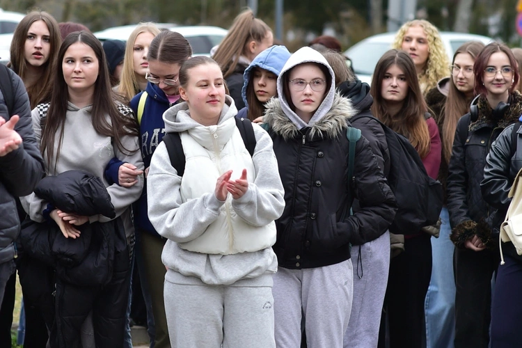 Pielgrzymka maturzystów do Gietrzwałdu