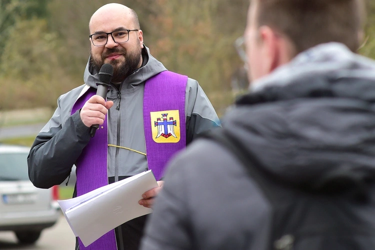 Stawiałeś krok za krokiem