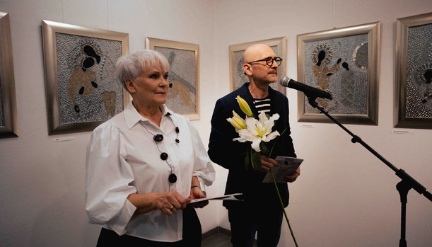 Metal, światło i duchowość. Wystawa "Matka i Syn" w Świdnicy