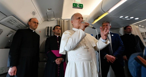 Papież: jestem w Afryce by umacniać katolików, a nie polemizować z Trumpem