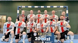 Tarnowscy księża wicemistrzami Polski w piłce nożnej halowej!