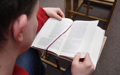 Narodowe Czytanie Pisma Świętego rozpoczyna Tydzień Biblijny. "Odważnie głosić Ewangelię Boga"