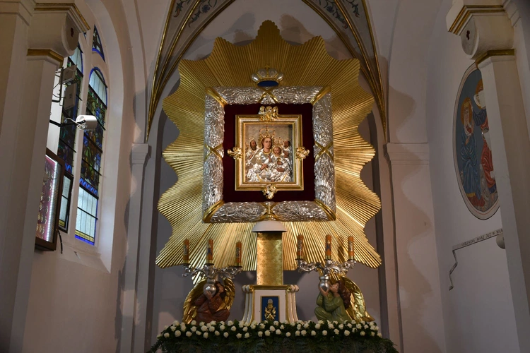 700 lat parafii w Wietrzychowicach