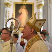 W ósme stulecie z Miłosiernym