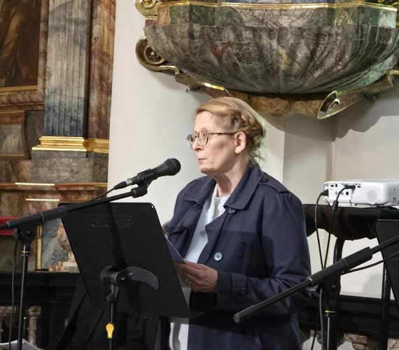 300 lat karmelitanek bosych na Wesołej