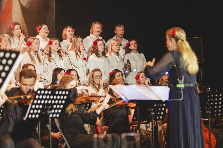 Koncert "Chwała Zmartwychwstałemu"
