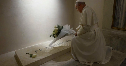 Leon XIV wspomina Franciszka: był darem dla Kościoła i świata