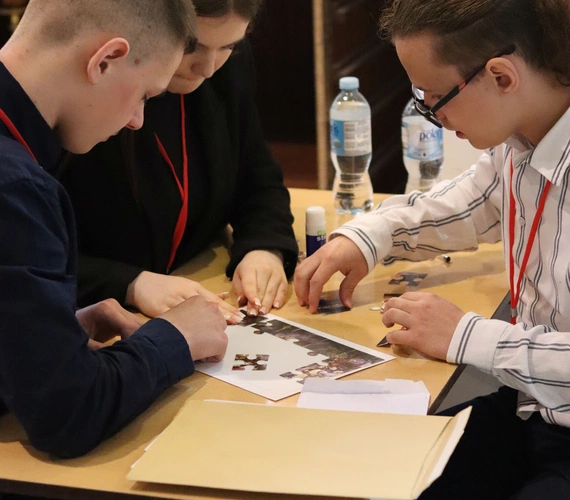 IX Ogólnopolski Konkurs Wiedzy o Złote Lilie Jadwigi Andegaweńskiej