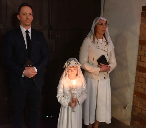 Pierwsza Komunia Święta w czasie tzw. Mszy św. trydenckiej