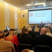 O Śródziemiu po raz czwarty