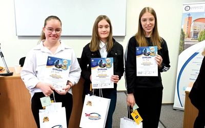 W finale, który od 10 do 12 czerwca potrwa w Warszawie, diecezję opolską reprezentować będą (od prawej): Oliwia Miozga, Joanna Gottwald i Michalina Grad. 